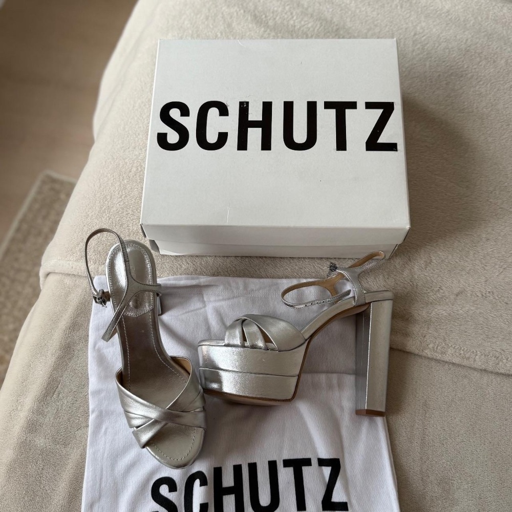 SCHUTZ wedge platform heels